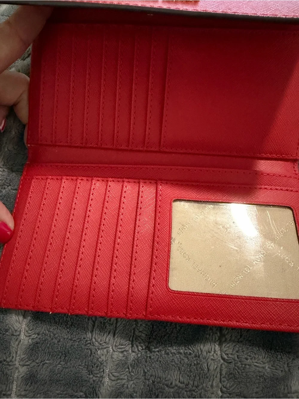 Michael Kors Jet Set Travel trifold wallet in Red MUST SEE